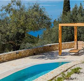 3 bedroom villa with pool & sea views, Makrades, sleeps 6